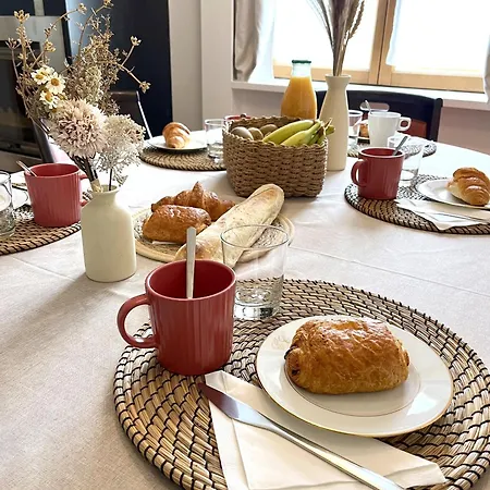 Holiday home La Charmante - 4bdr - Barbecue - & Paris Lagny-sur-Marne